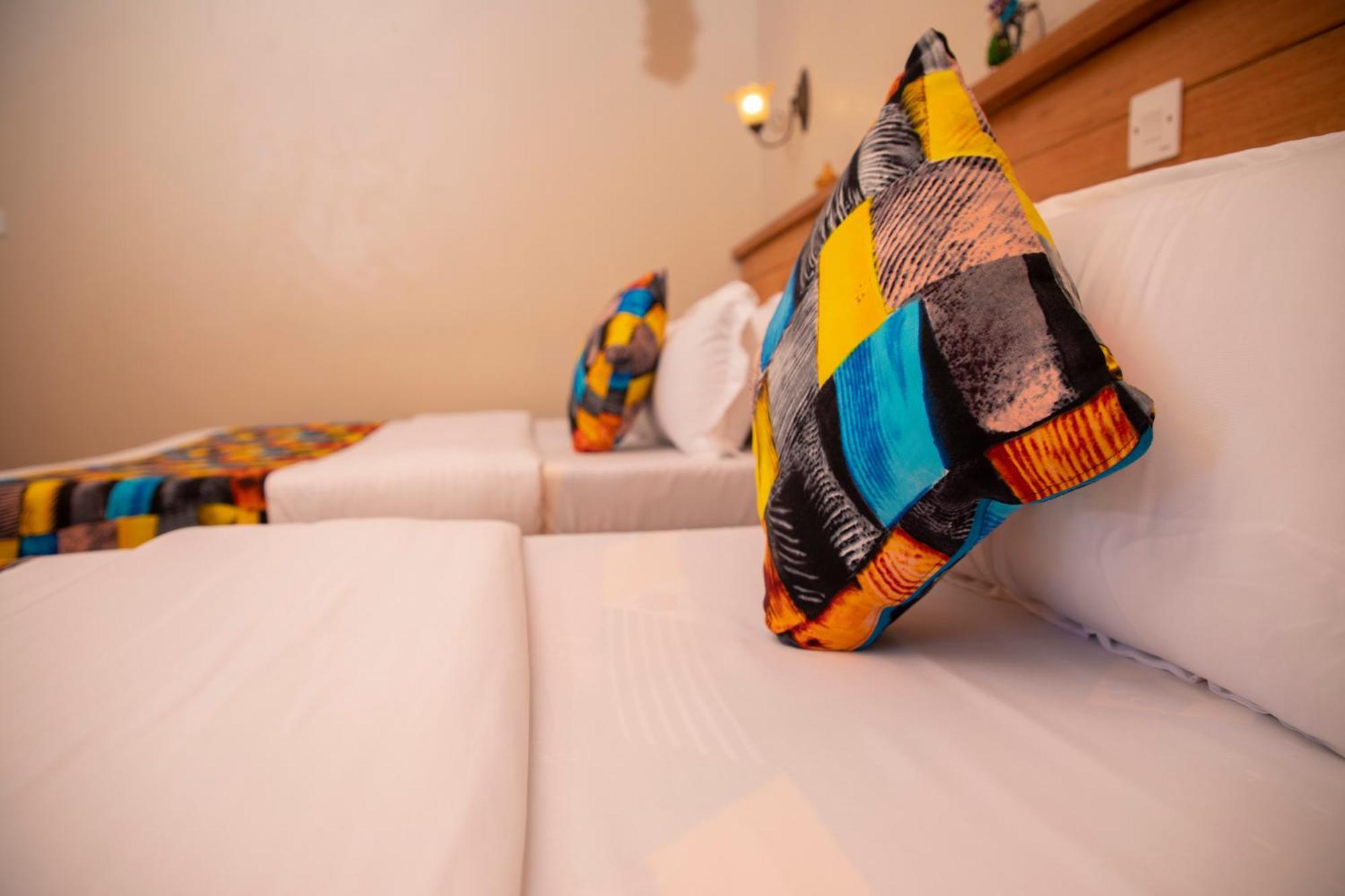 Kaswa Lodge Fort Portal Eksteriør bilde