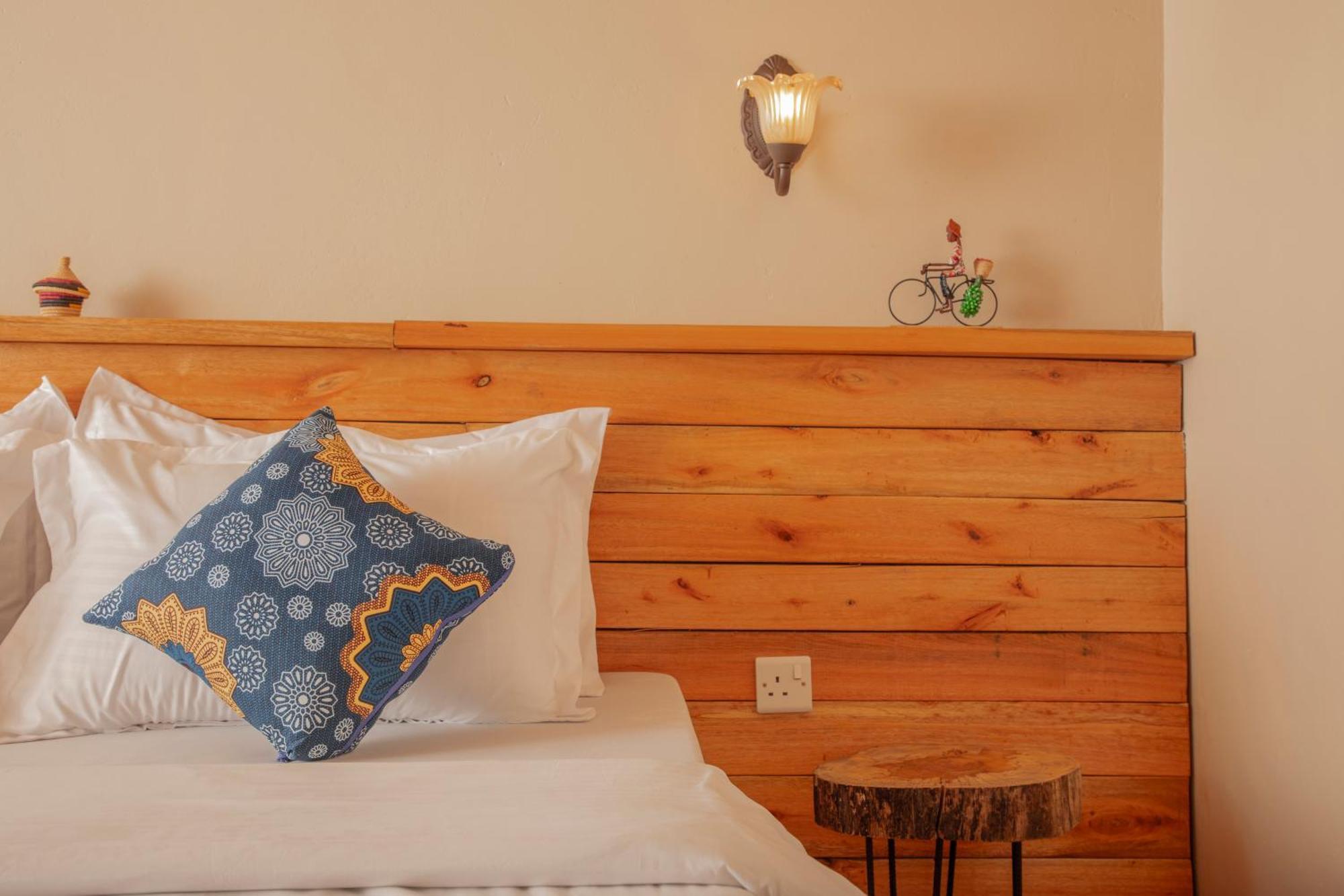 Kaswa Lodge Fort Portal Eksteriør bilde
